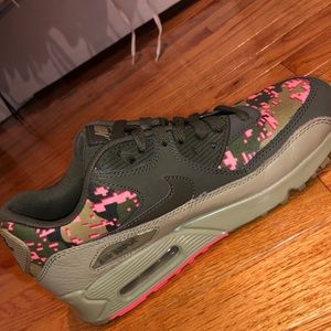 nike air max 90 pink and green